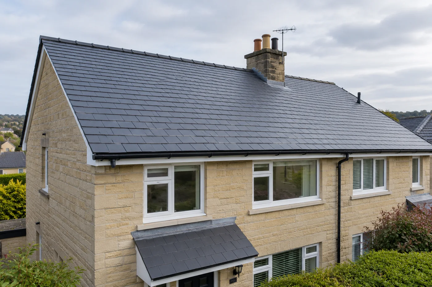 Complete pitched roof with ridge and eaves